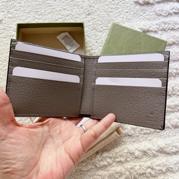 GUCCI G Logo Mens MOTIF BLACK LEATHER BIFOLD WALLET 739358 1AAJA 1193 -Authentic - Picture 4 of 6